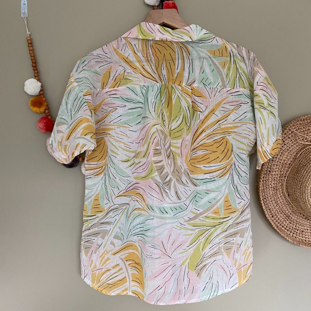 Vintage Copycats Colorful Tropical Palm Leaves Button Up Short Sleeve Top - Picture 7 of 9